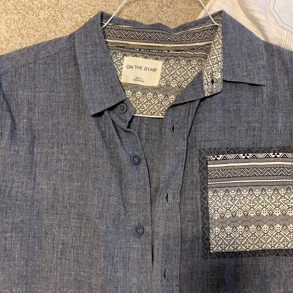 4 Button Down Shirts - image 5